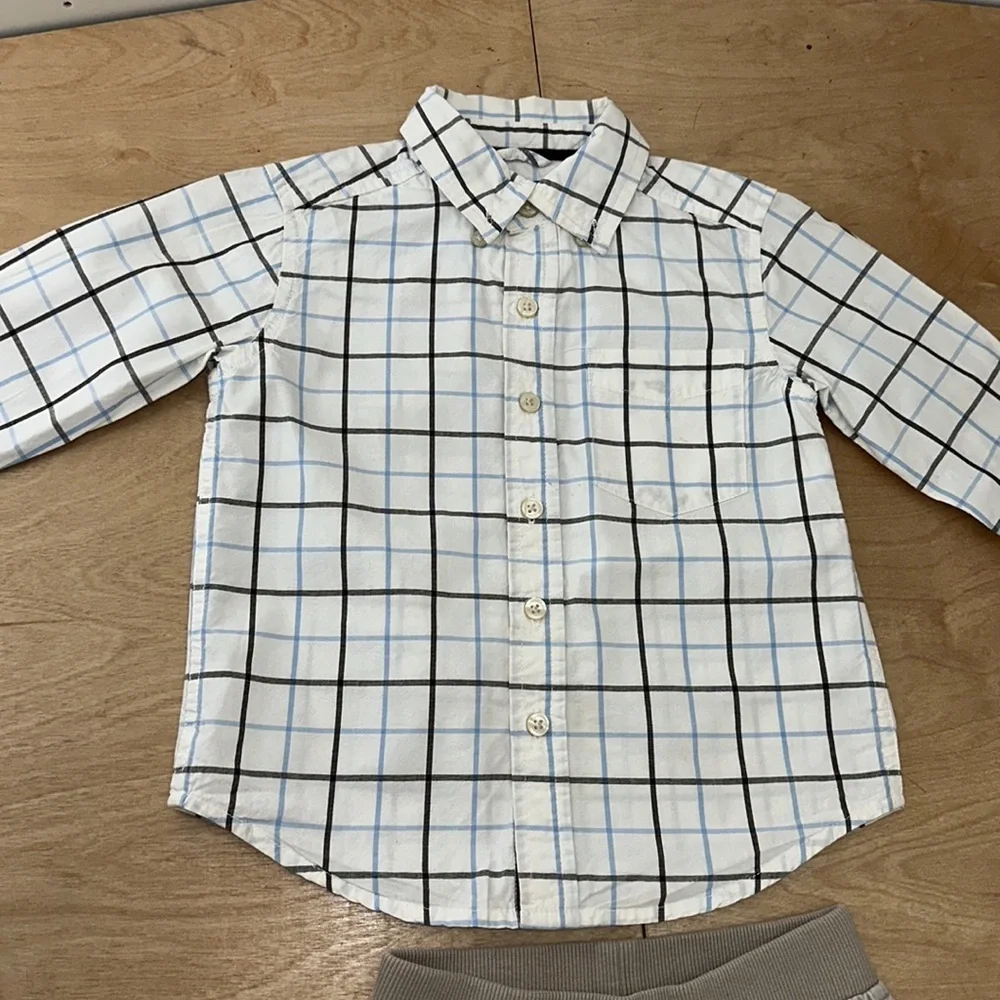Children’s place 3 t Button‎ down dress shirt and 3t pants included